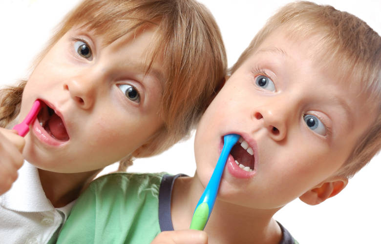 Έρευνα: Οι μητέρες με χρόνιο στρες είναι πιο πιθανό να έχουν παιδιά με χαλασμένα δόντια