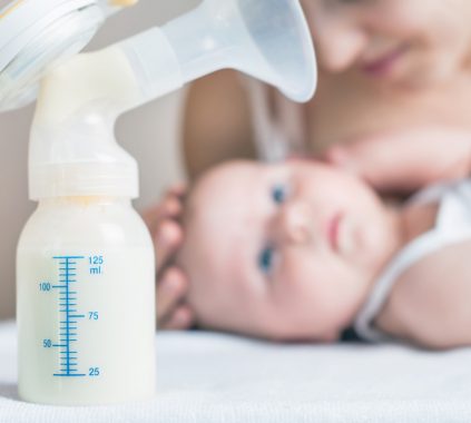 Ο συνδυασμός μητρικού γάλακτος και σάλιου δημιουργεί υγιή στοματική χλωρίδα στα μωρά!